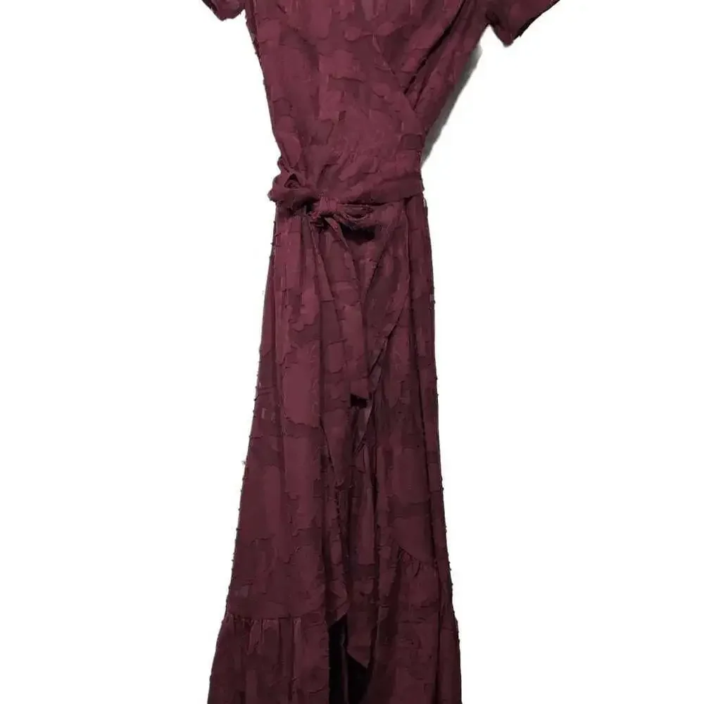 Lulus - Picture 2 of 5